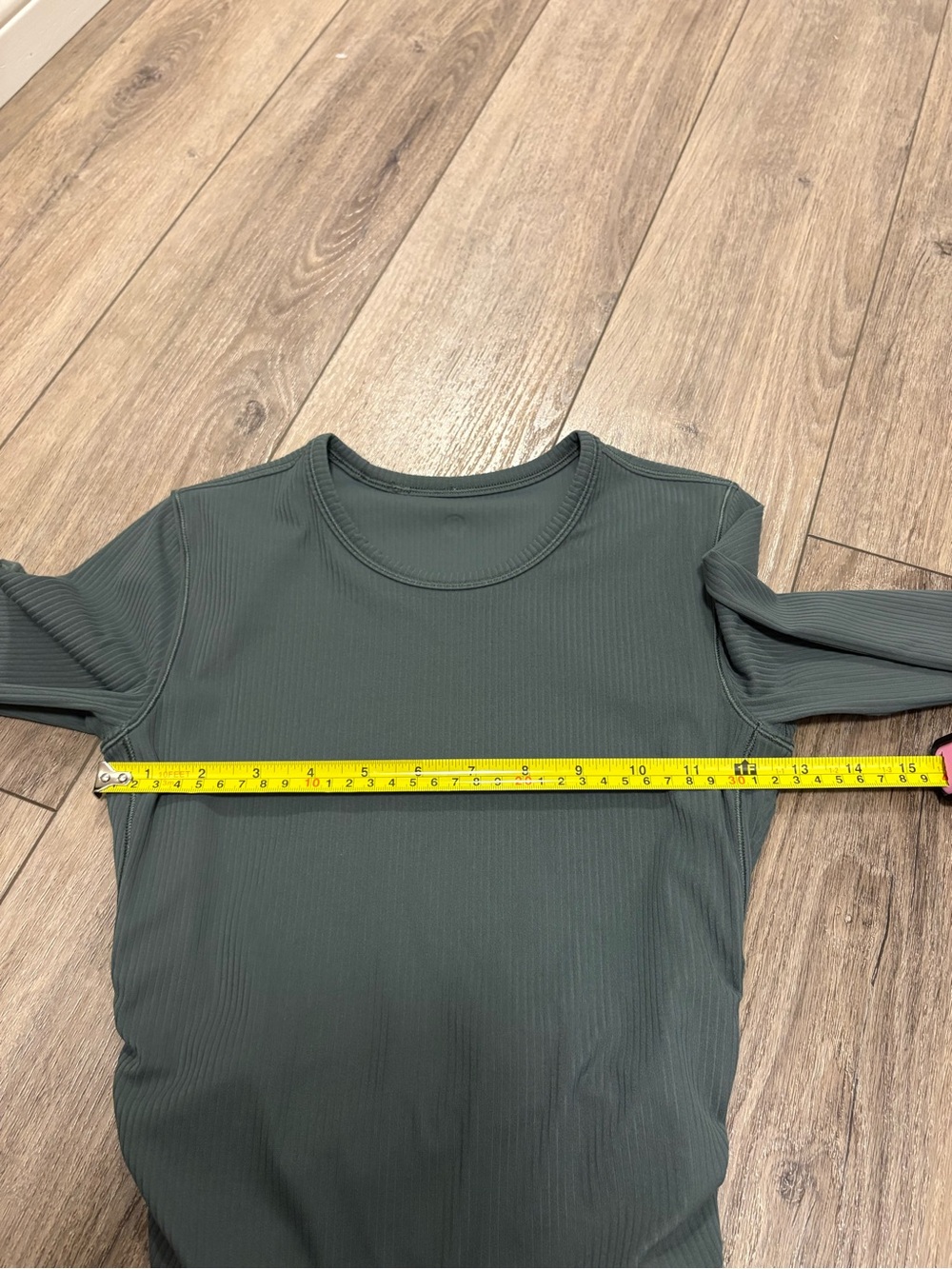 Lululemon Long Sleeve Ripped Twist-Back Top - Picture 6 of 7